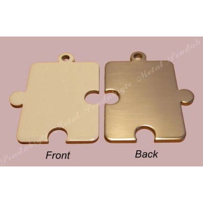 Color puzzle-piece 30x38mm, white-front, stainless-steel back Color puzzle-piece 30x38mm, white-front, stainless-steel back